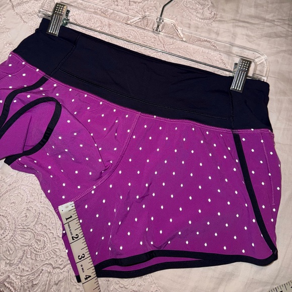 Lululemon like new Run Time Shorts Reflective Night Fall Ultra Violet Silver - Picture 13 of 14